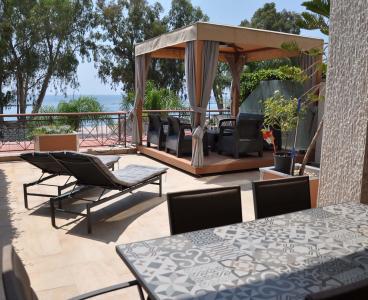Beachside Ground Floor Duplex
