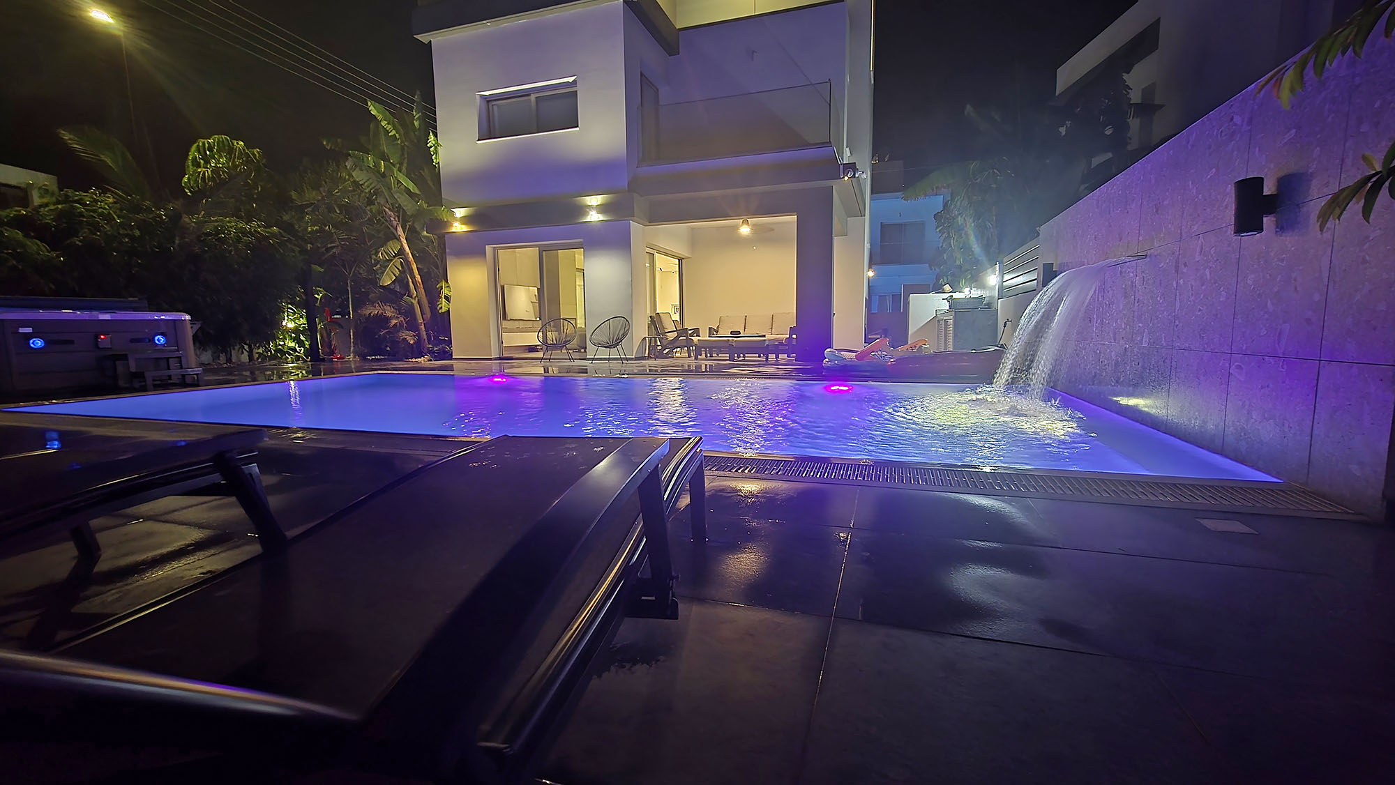 Villa in Paralimni - view 1