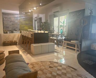 Stylish Renovated Apartment