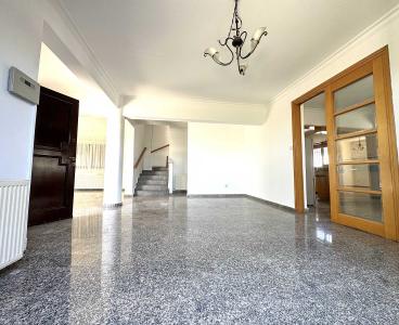 Spacious Family Home in Prime Location in Engomi & Ma/ssa, Nicosia