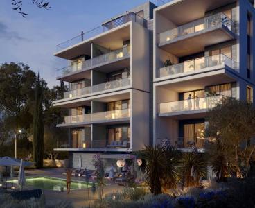 Luxury Coastal Flat