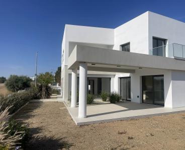 Move-In Ready Elegance - A Home Designed to Impress