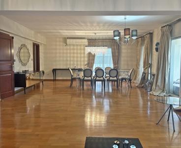 Penthouse with Panoramic Views