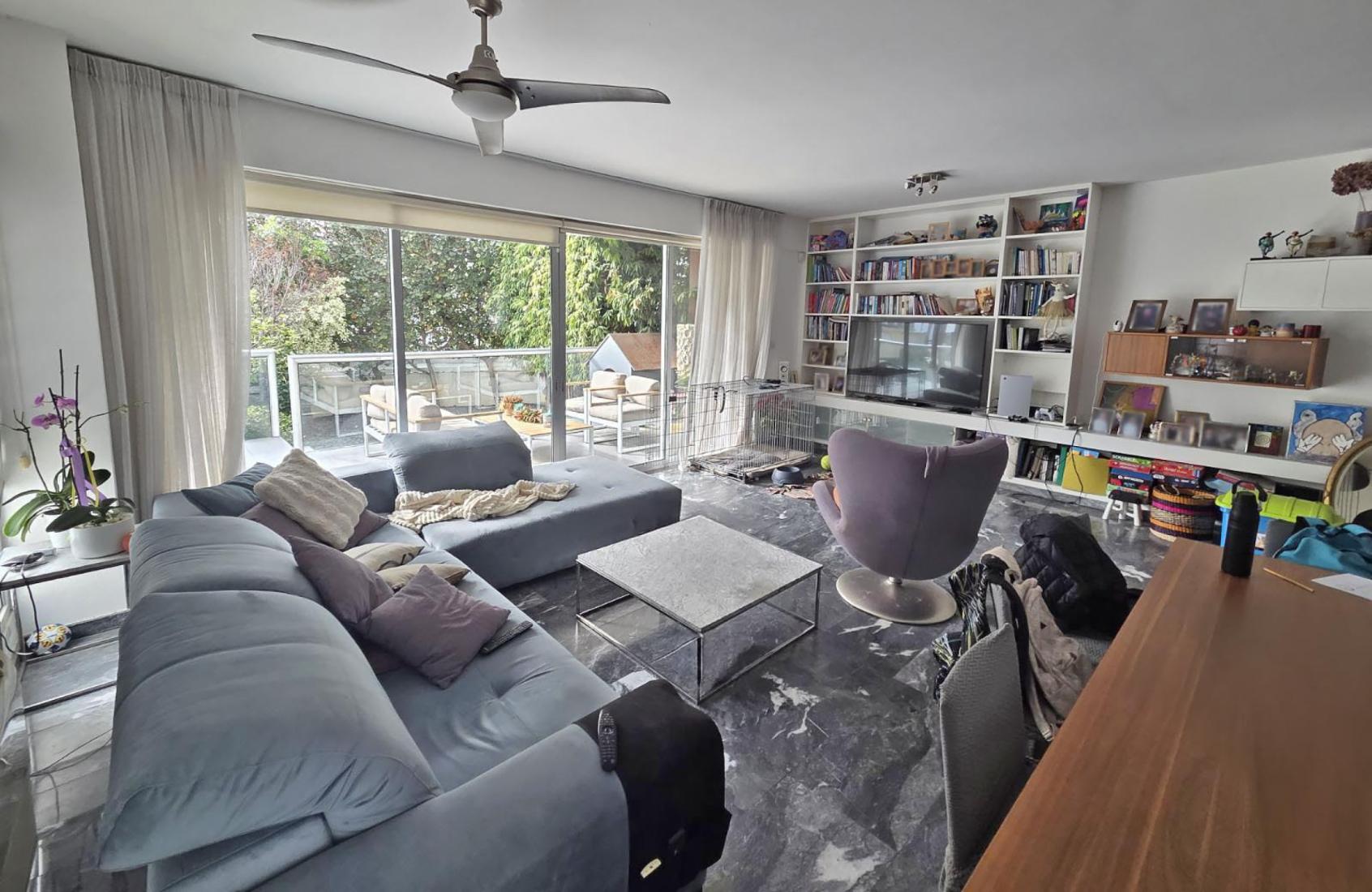 Spacious Luxury Apartment