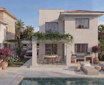 Ideal family home with a pool