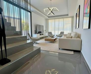 Top-Quality Finishes | Brand New