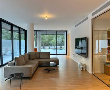 Prestige Full Floor Luxury Residence in Agioi Omologites, Nicosia Down Town, Nicosia