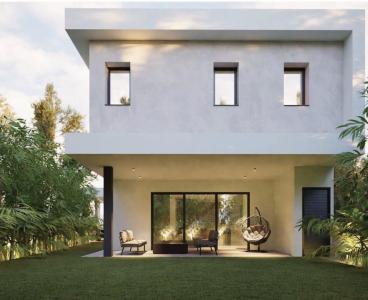 Modern Living Prime Location