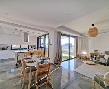 Modern Family Apartment in Columbia