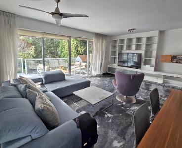 Spacious Luxury Apartment