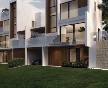Your Charming Townhouse