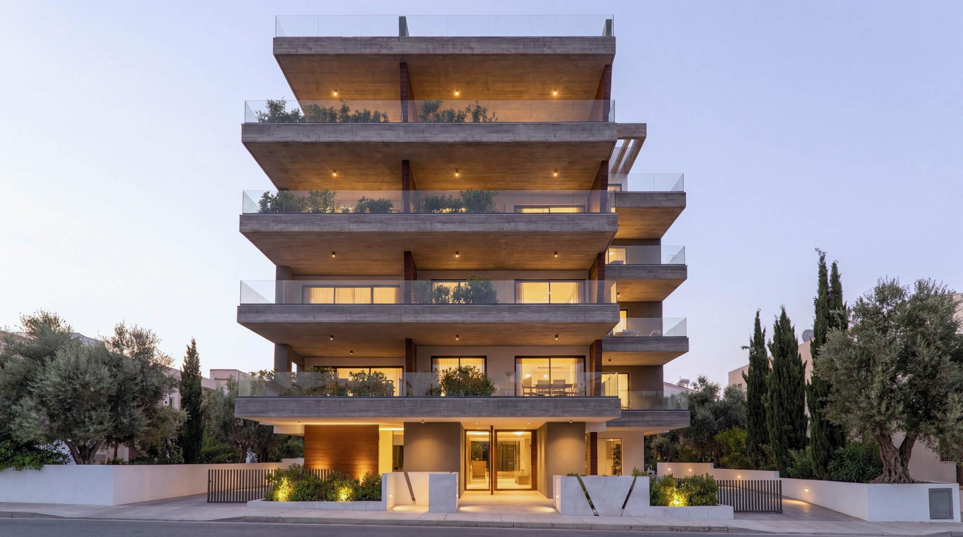 Bright Spacious Living
