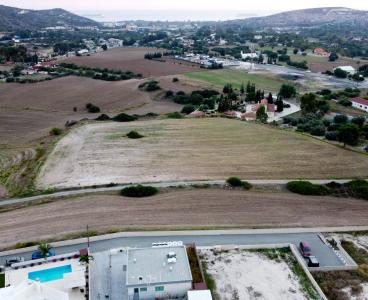 Prime Expansive Land