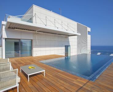 The Penthouse Above the Sea, Beyond Imagination in Neapoli, Limassol