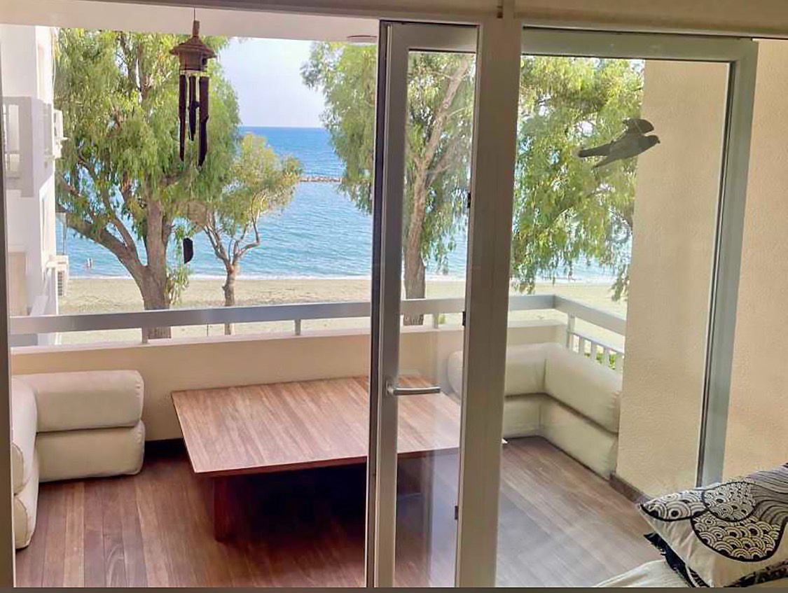 Apartment in Agios Tychon - view 1