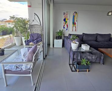 Bright & Spacious Penthouse
