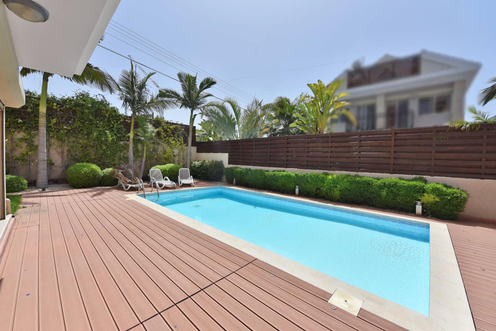 Exclusive Poolside Family Villa