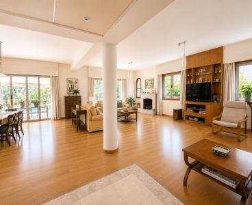 Exceptional Family Residence