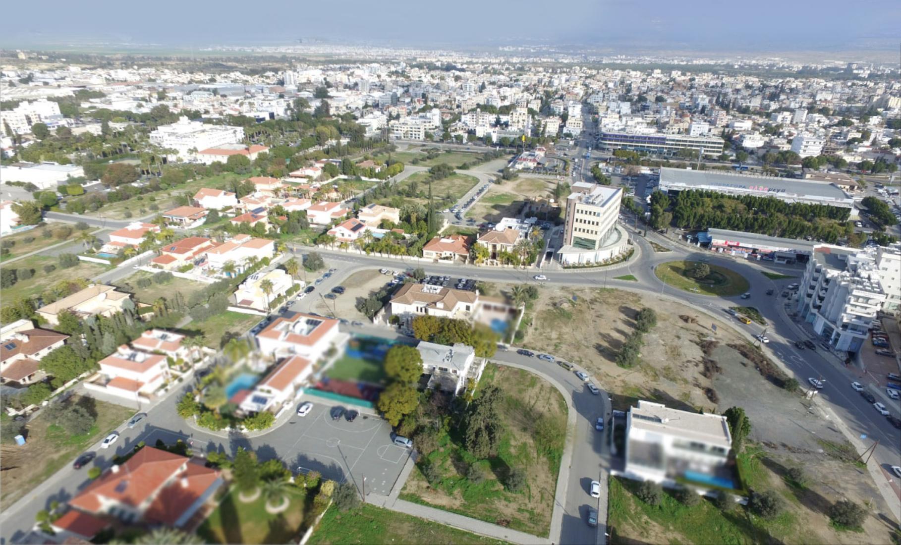 Prime Plot In The Heart of Engomi