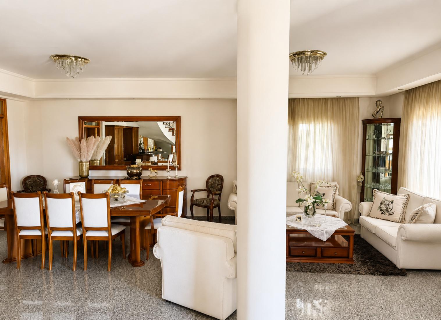 Elegant Family Living