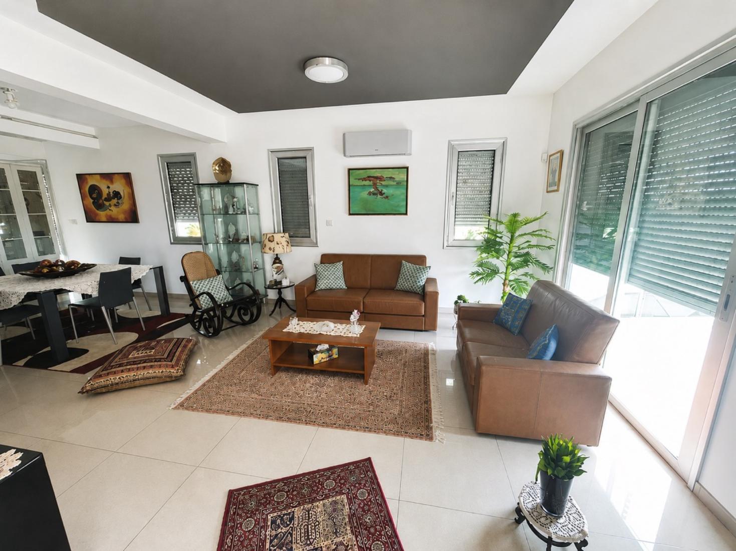 Elegant Residence