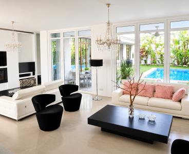 Luxury Poolside Residence in Engomi & Ma/ssa, Nicosia