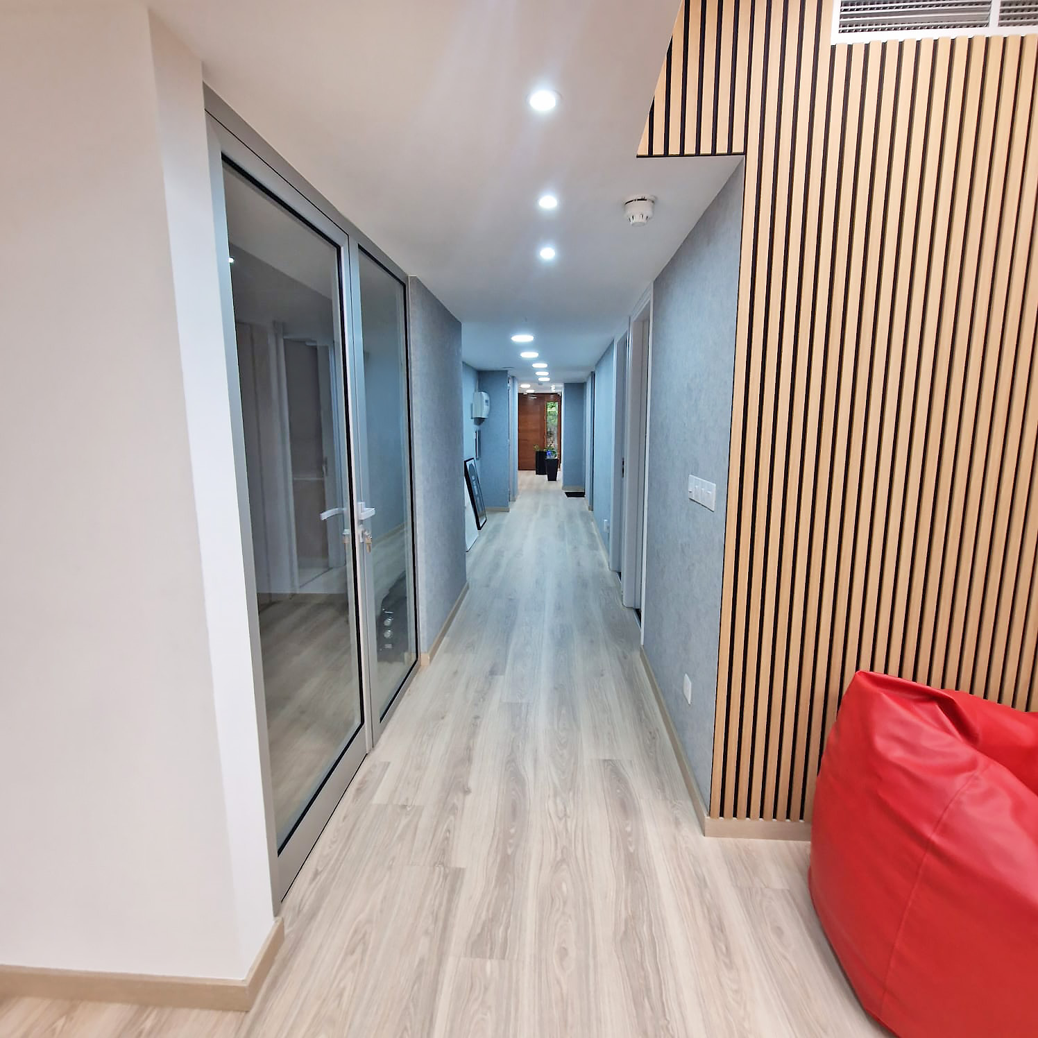 Office 317 m² for sale in Egkomi, Nicosia