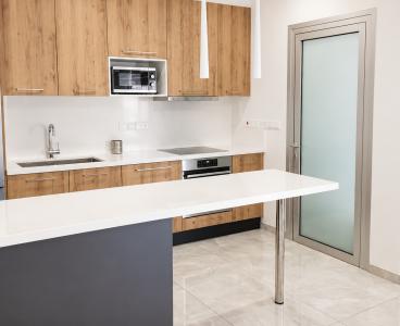 Modern 2-Bedroom Penthouse in Agioi Omologites, Nicosia Down Town, Nicosia