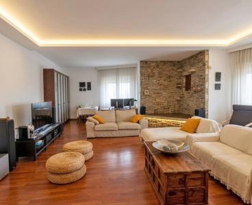 Huge apartment in Acropoli, Strovolos, Nicosia
