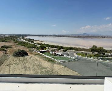 Breathtaking Penthouse in Salt Lake in Mackenzie, Larnaca Down Town, Larnaca