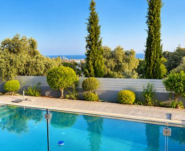 Spacious Family Residence in Ayios Athanasios, Limassol