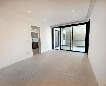 Spacious Sea View Residence in Yermasoyia, Limassol