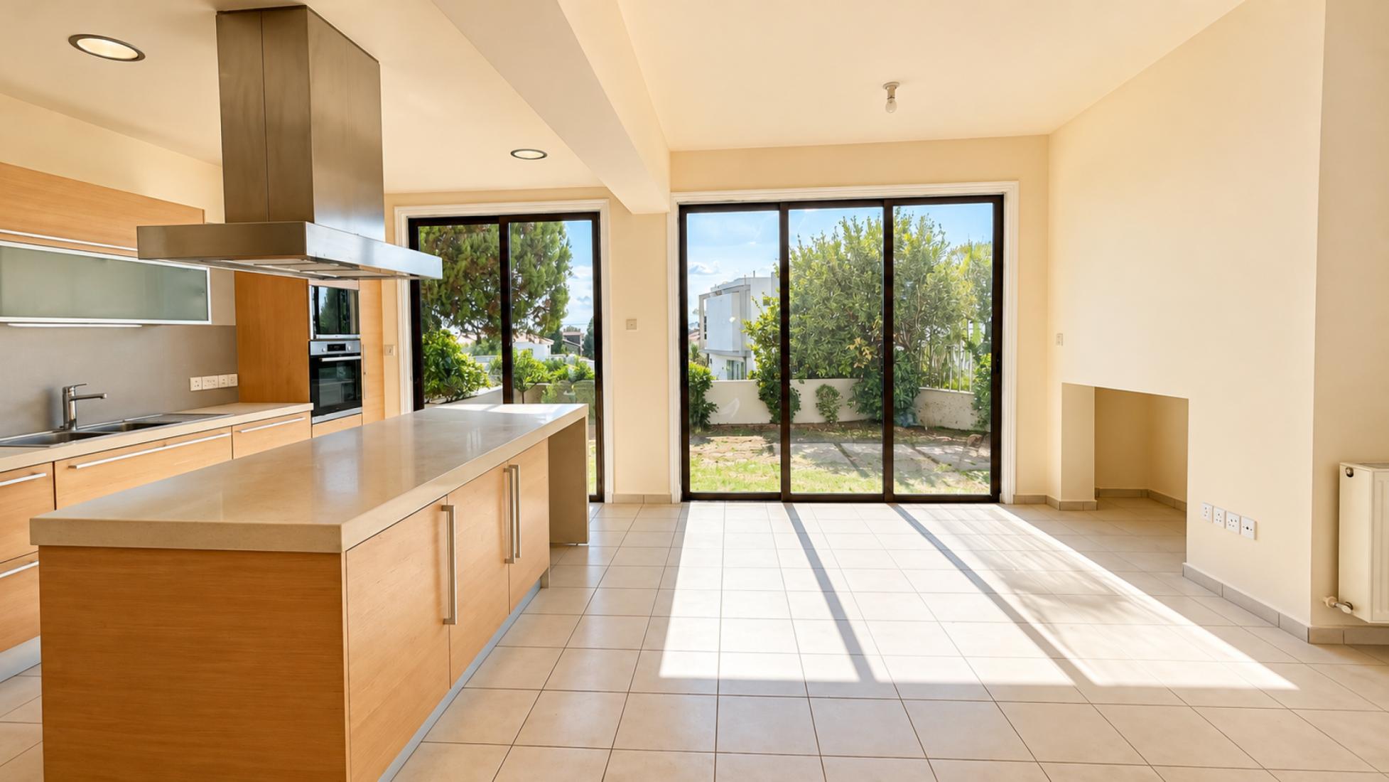 Beautiful Family Home in a Quiet Area