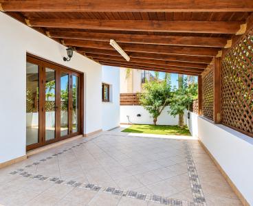 Well-Maintained Semi-Detached House in Lakatamia, Nicosia