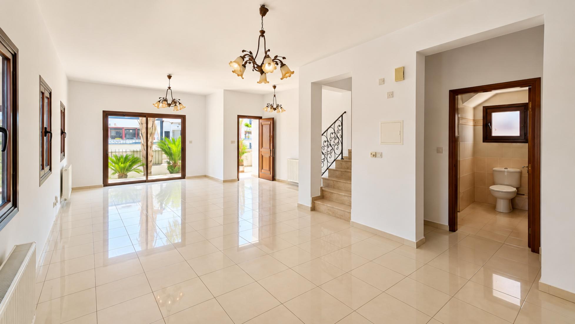 Well-Maintained Semi-Detached House